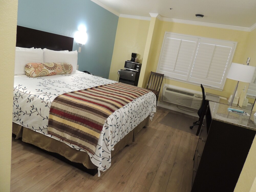 Pacific Inn of Redwood City - photo 25