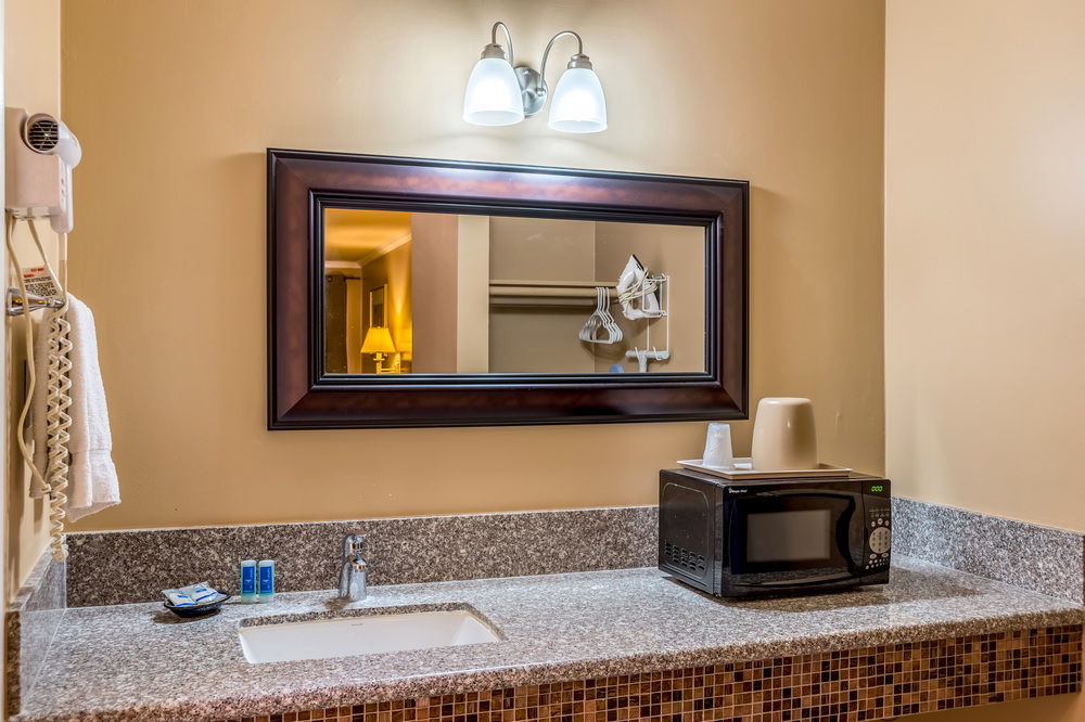 Wildcat Inn - photo 32