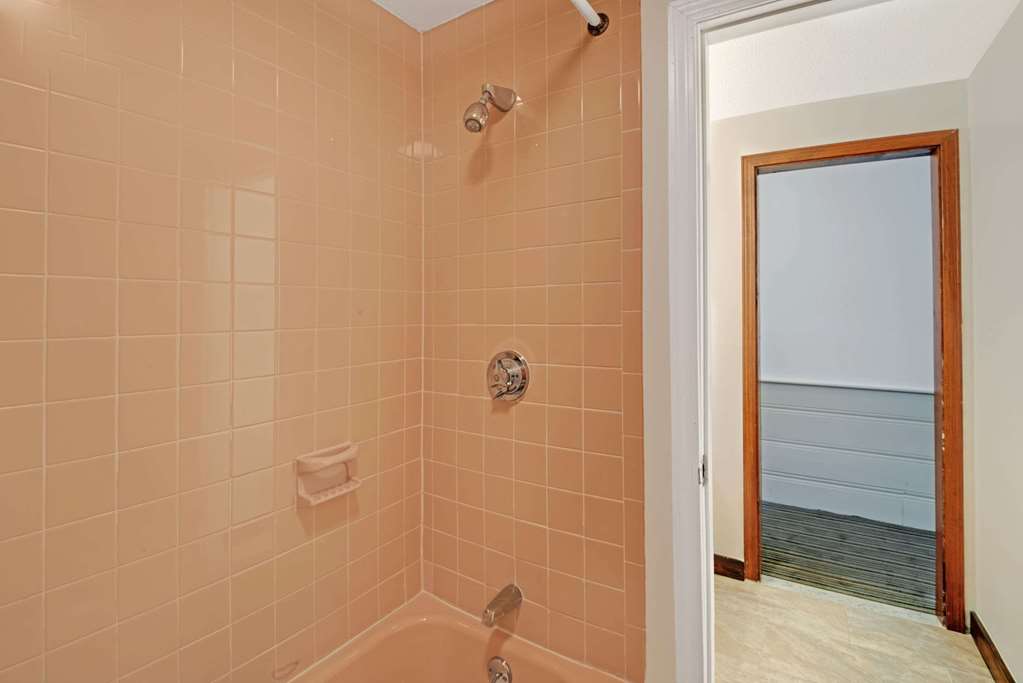 Knights Inn Danvers - photo 12