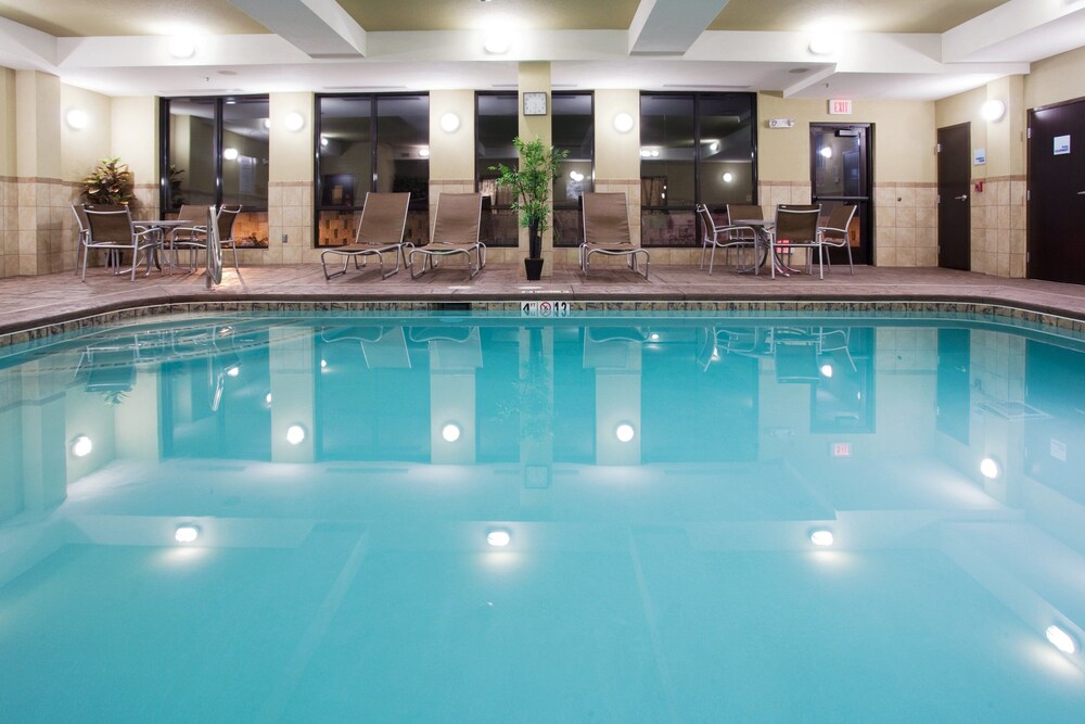 Holiday Inn Express Hotel & Suites Richfield by IHG - photo 28