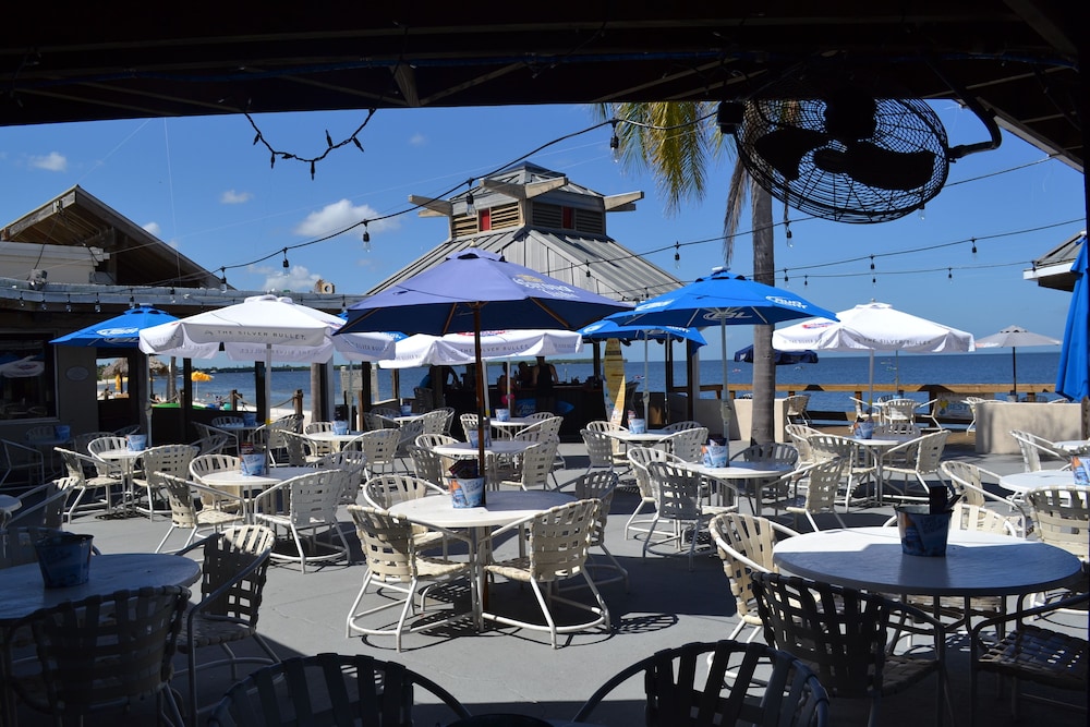 Harborside Suites at Little Harbor - photo 31