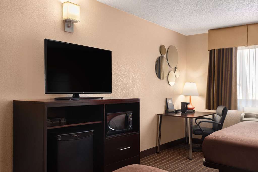 Howard Johnson by Wyndham Williams - photo 18