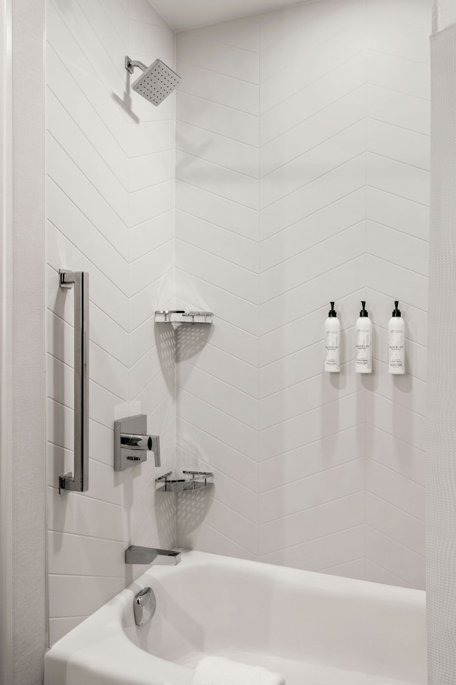 Fairfield by Marriott Inn & Suites Baraboo - photo 17