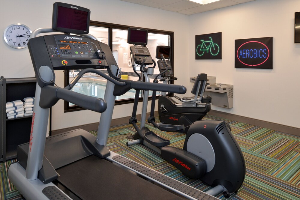 Holiday Inn Express & Suites Shippensburg by IHG - photo 50
