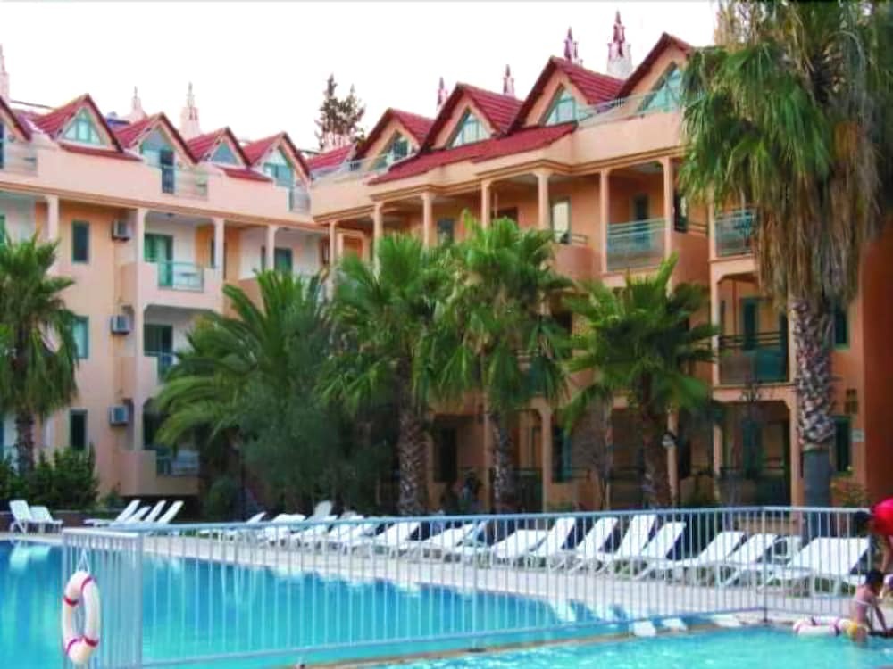 Club Caprice Suites — Marmaris