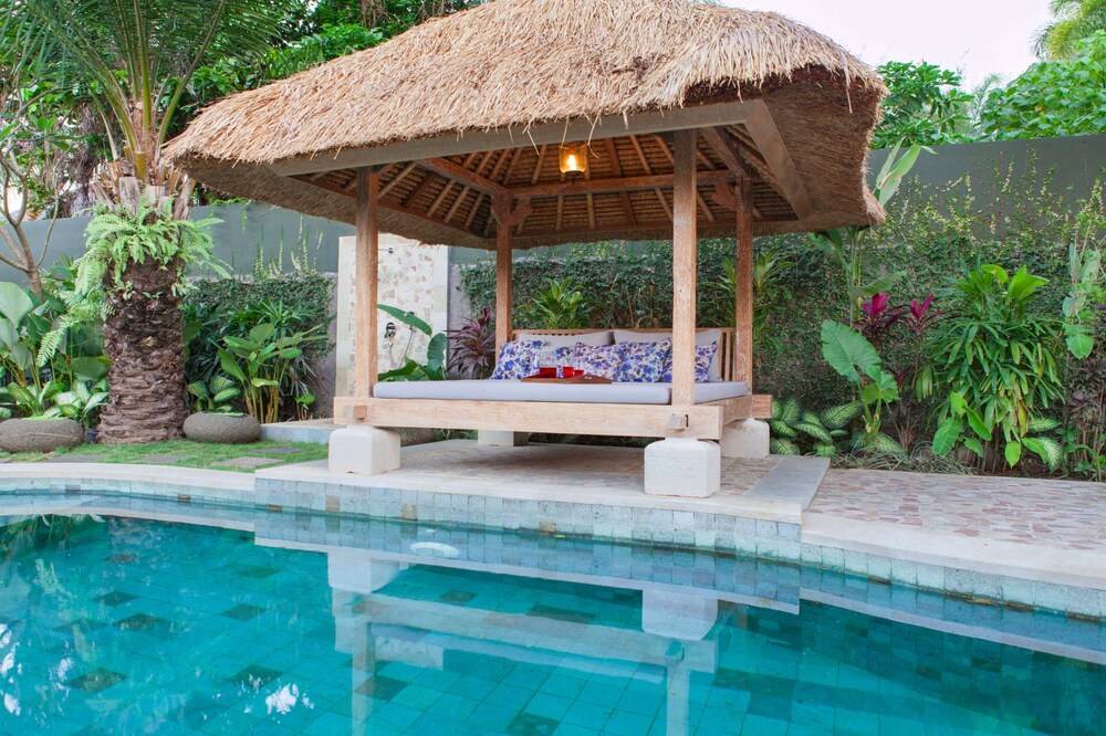 Villa for Rent in Bali 2047 — 4-Star Luxury Hotel in Seminyak, Indonesia