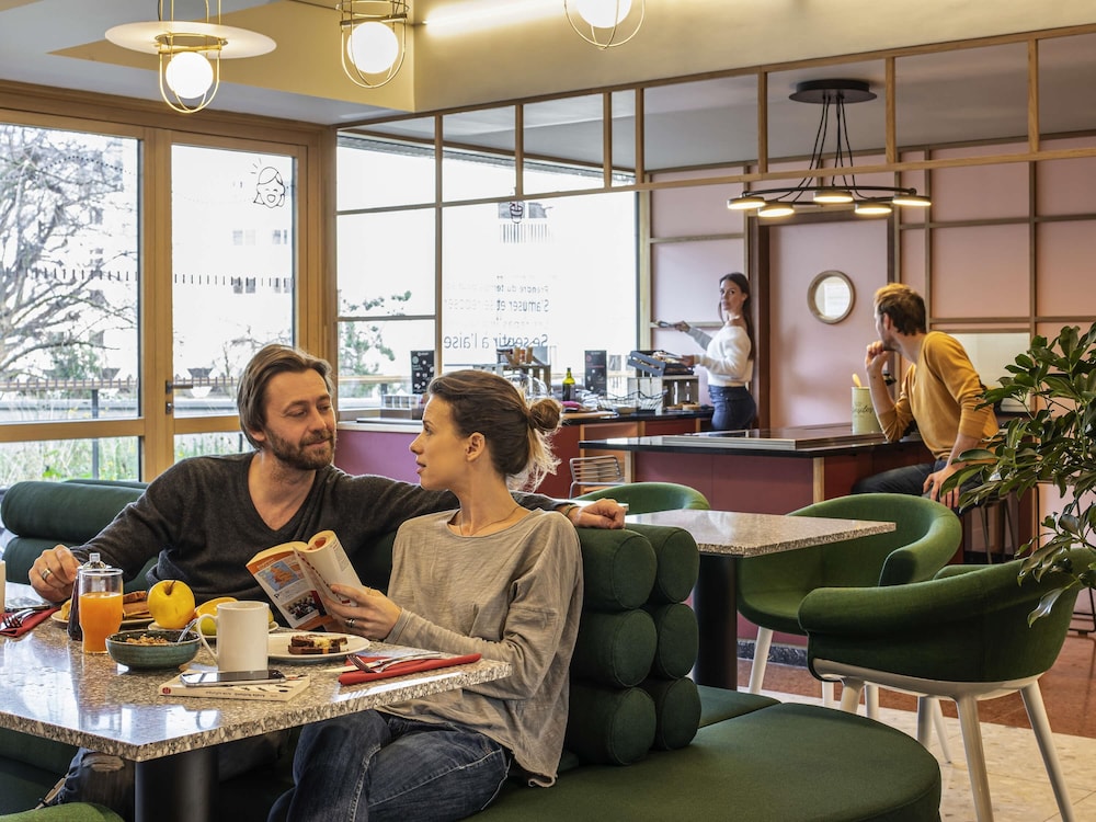 מזון ומשקאות