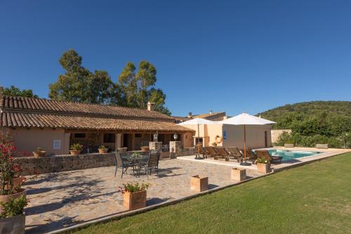 Casa Ca'n Daniel II — 4-Star Luxury Hotel in Pollenca, Spain