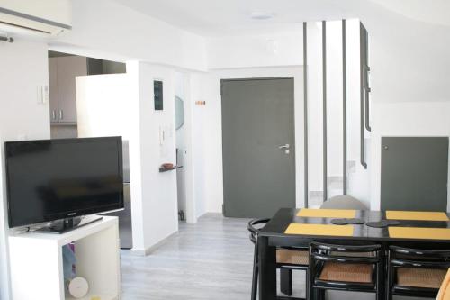 Sunloft35 By Mps — 4-Star Luxury Hotel in Athens, Greece