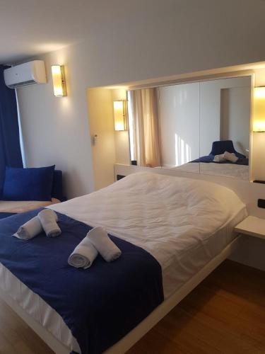 Apart Hotel Royal Sunset Batumi Sea View Resort
