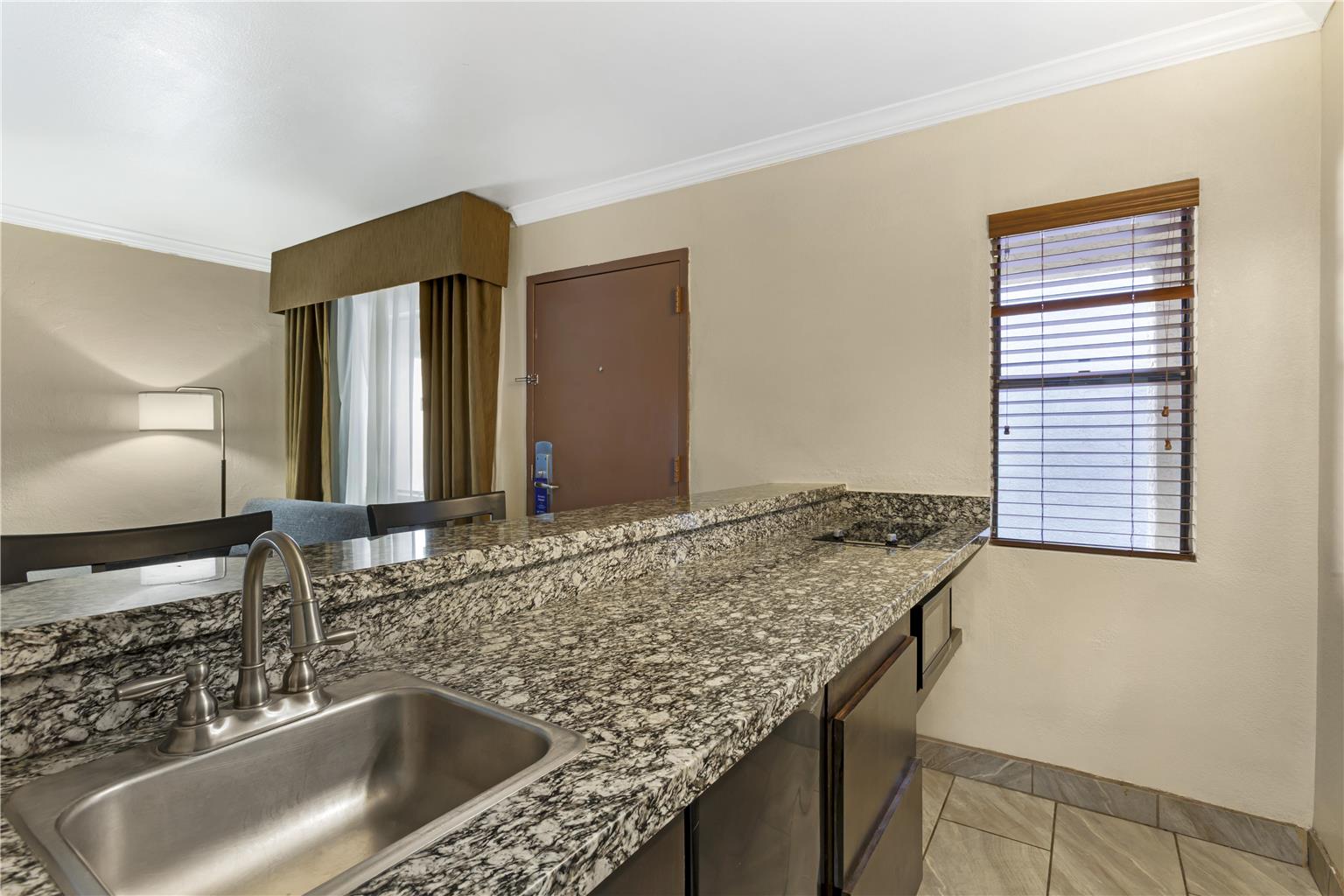 Best Western InnSuites Tucson Foothills Hotel & Suites - photo 56