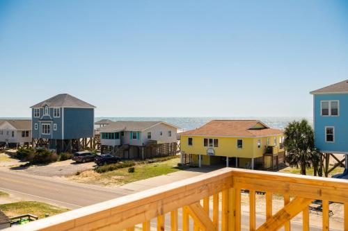 Barrycuda by Oak Island Accommodations - photo 14