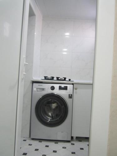 Apartment 19