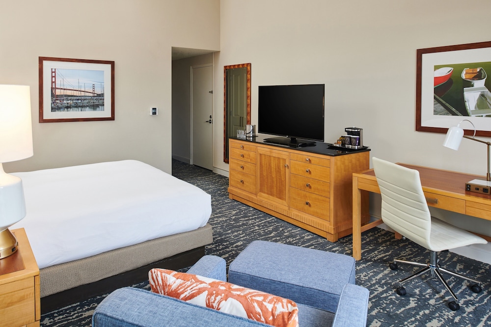 DoubleTree by Hilton Hotel Berkeley Marina - photo 10
