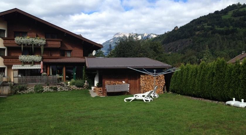 Anita - carbon neutral hotel in Oetz