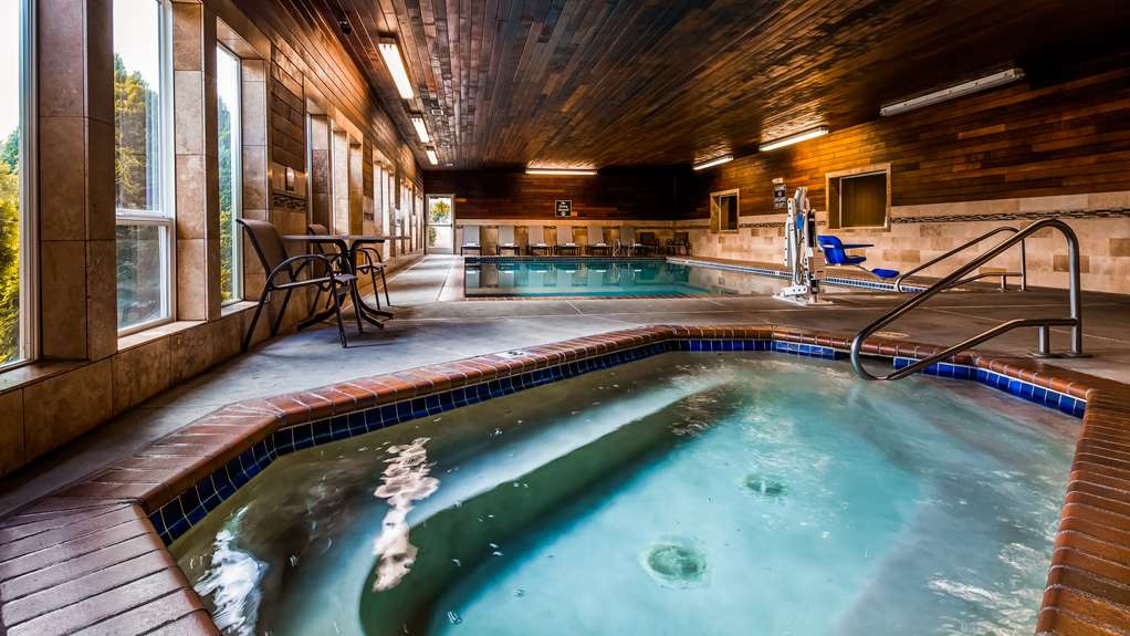 Best Western Plus Landmark Inn - photo 43