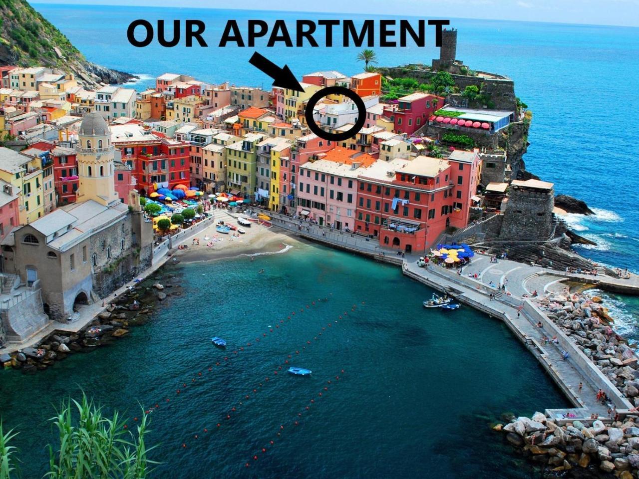 Mada Charm Apartments Jacuzzi — 4-Star Luxury Hotel in Vernazza, Italy