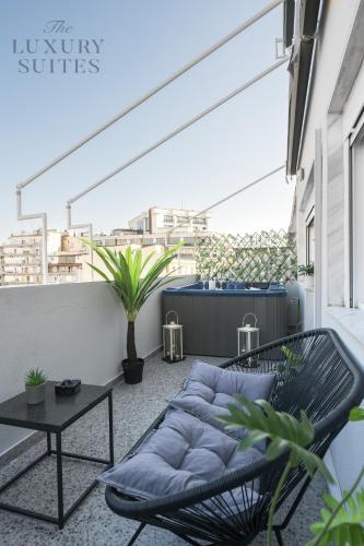 Nephele Jacuzzi Suites The Luxury Suites — 4-Star Luxury Hotel in Thessaloniki, Greece