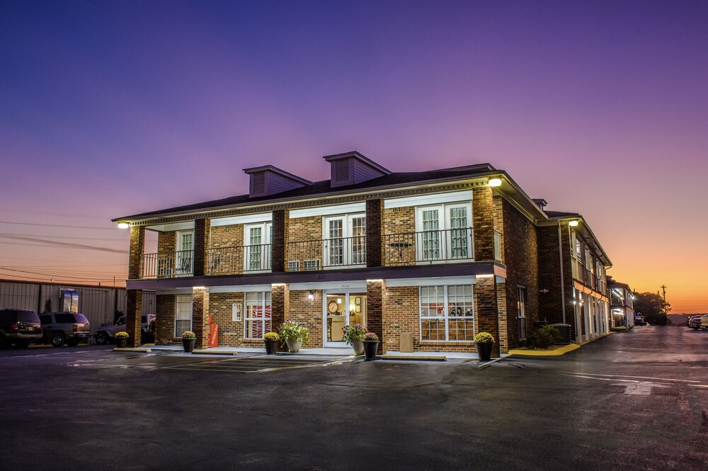 Richland Inn Lawrenceburg — hotel in Lawrenceburg