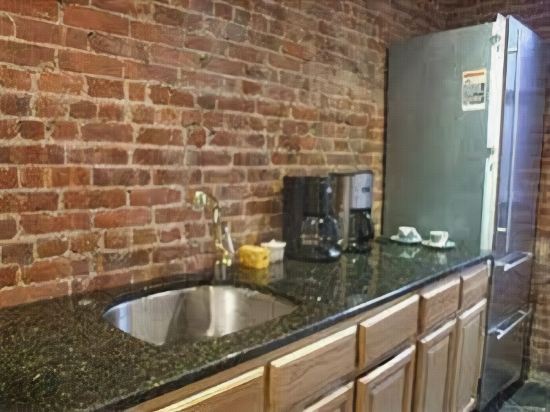 Sugar Hill Suites - photo 6