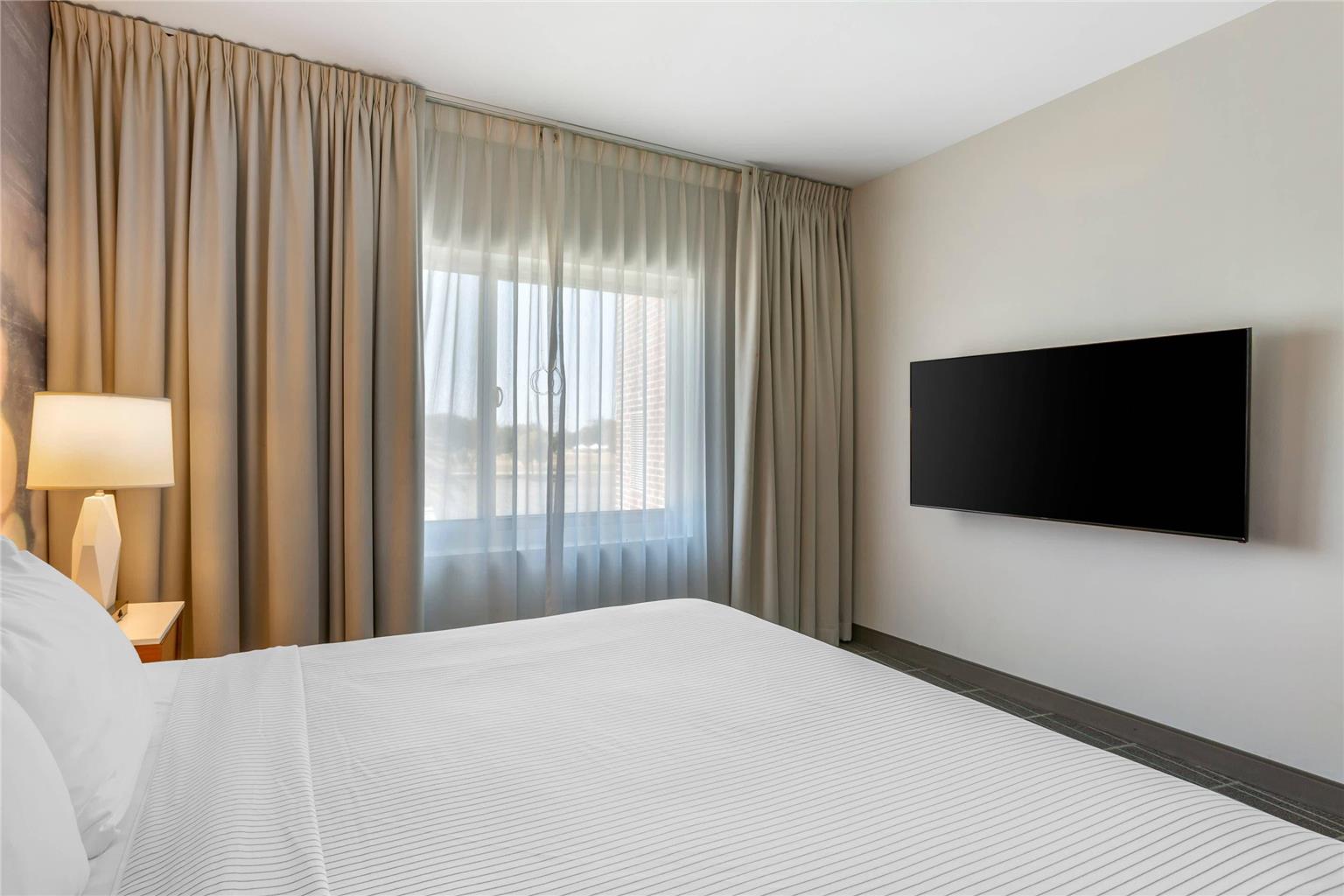 Cambria Hotel LAX - photo 29