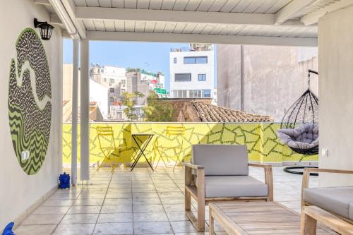 Chic rooftop studio w terrace Near Acropolis — 4-Star Luxury Hotel in Athens, Greece