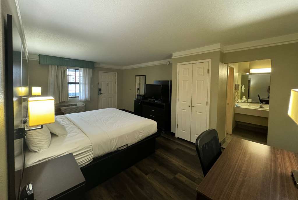Travelodge by Wyndham Tuscaloosa - photo 14