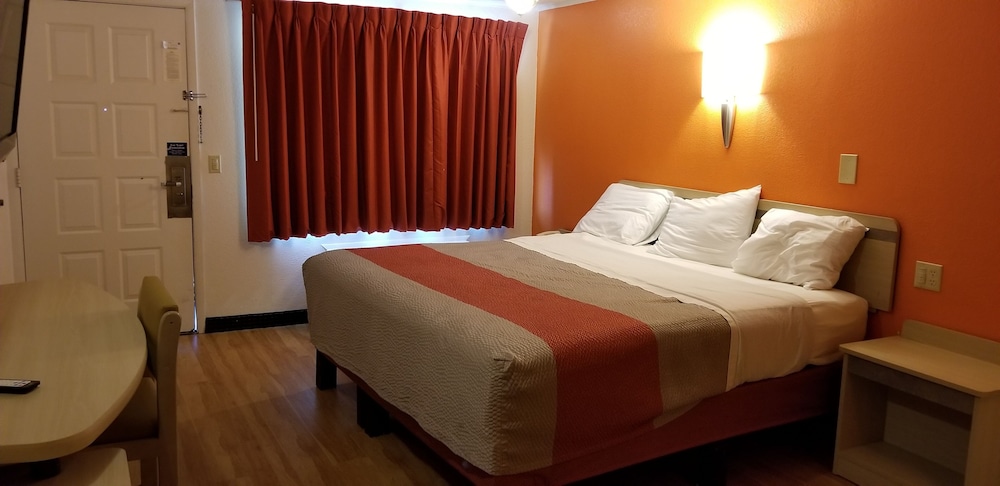 FairBridge Inn Express London - photo 9