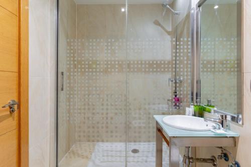 Ole Málaga — 4-Star Luxury Hotel in Malaga, Spain