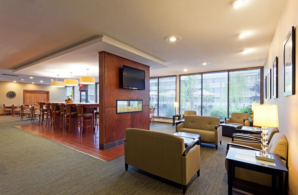 Holiday Inn Bangor an IHG Hotel - photo 2