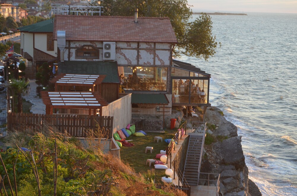 L Vad Otel — Akcakoca