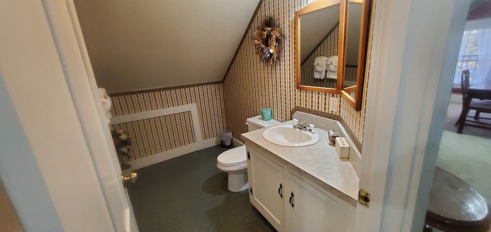 Old Orchard Beach Inn - photo 112