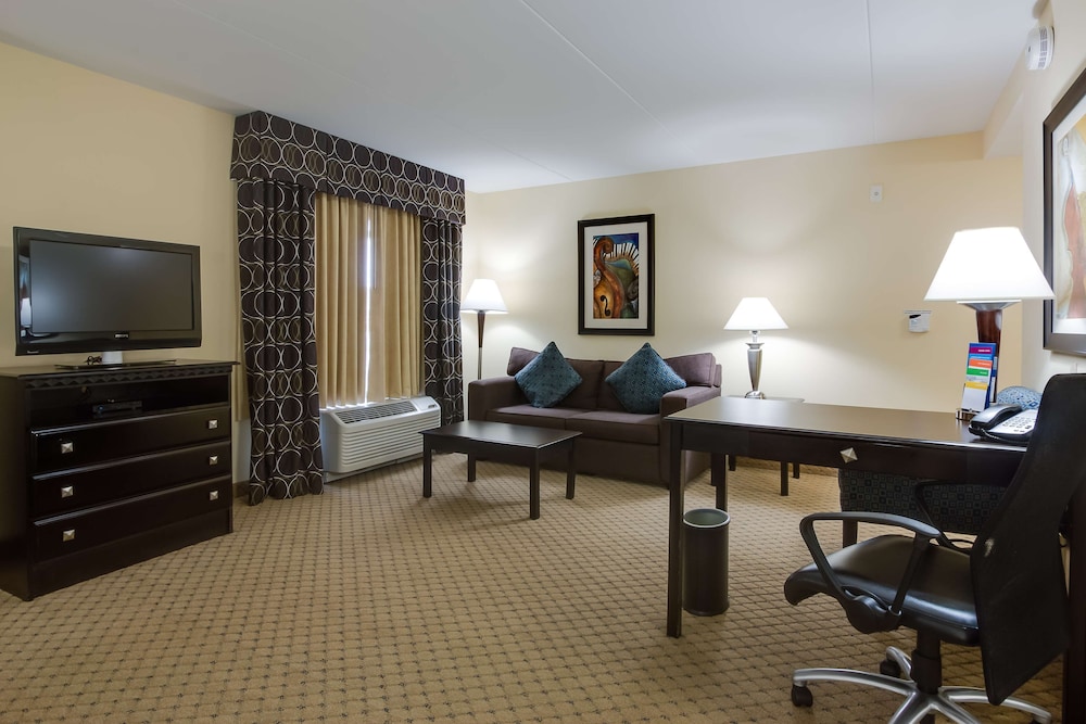 Hampton Inn & Suites Mt. Juliet - photo 38