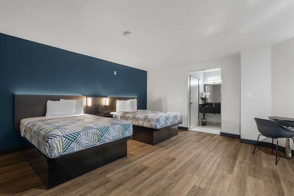 Studio 6 Suites Escondido CA - photo 21