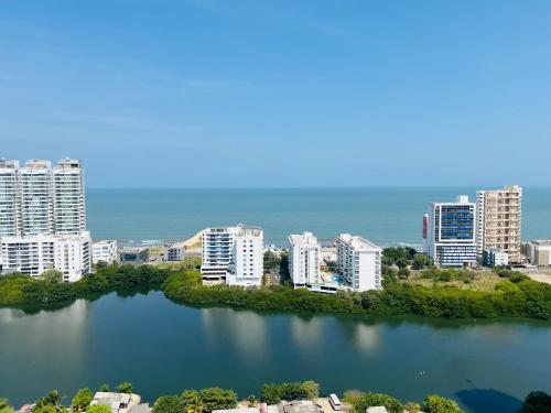 Apartamento Marbella Piso 28 Playa — 4-Star Luxury Hotel in Cartagena, Colombia
