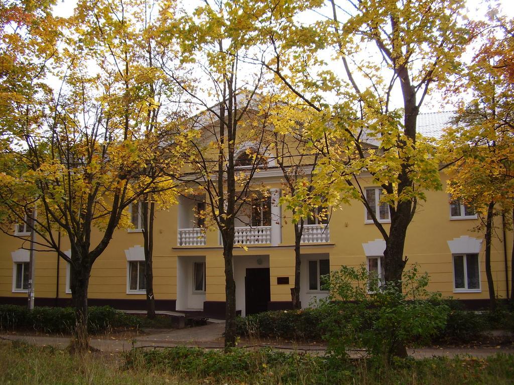 Kuzmolovo Hotel — hotel in Vsevolozhsk
