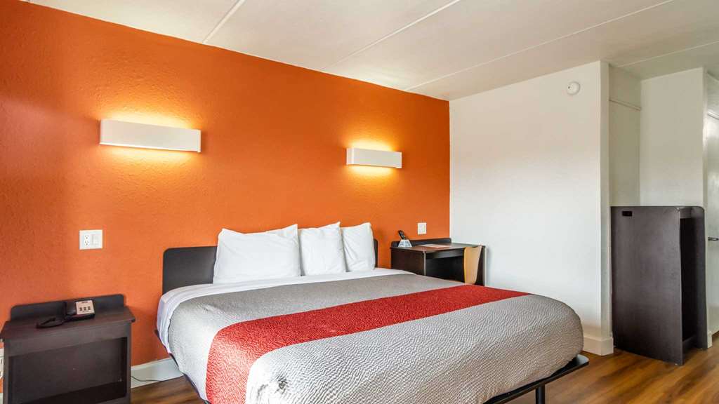 Motel 6 Brunswick GA - photo 4