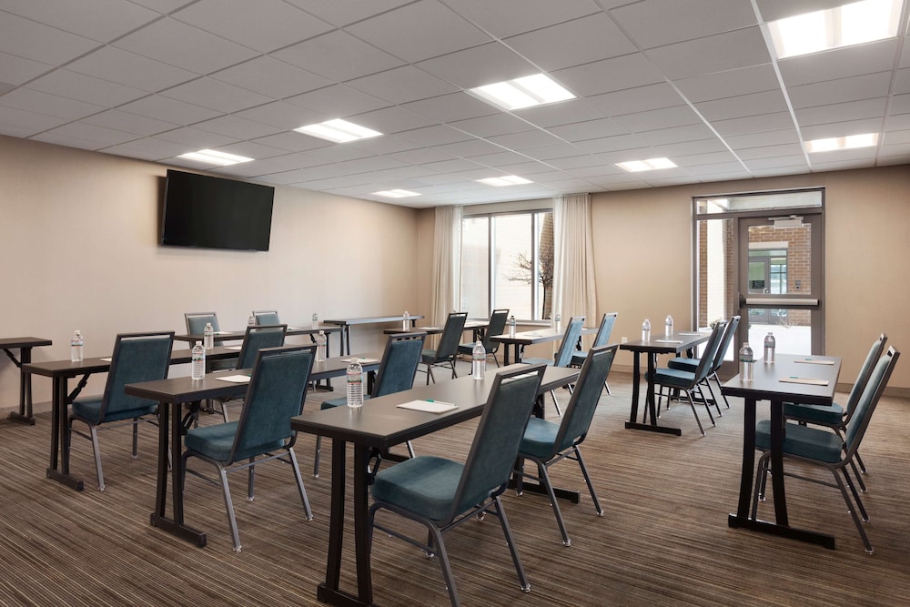 Homewood Suites by Hilton Syracuse Carrier Circle - photo 33
