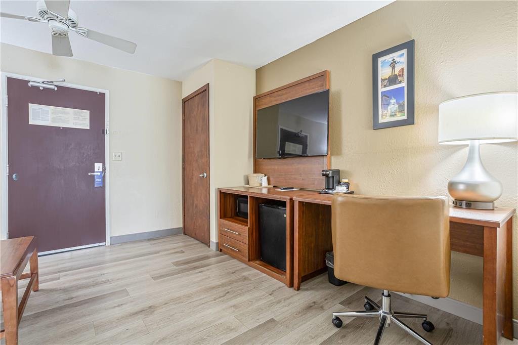 Comfort Inn & Suites Montgomery East Carmichael Rd - photo 34