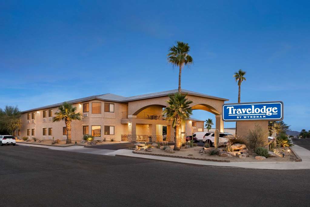 Travelodge by Wyndham Lake Havasu - photo 3