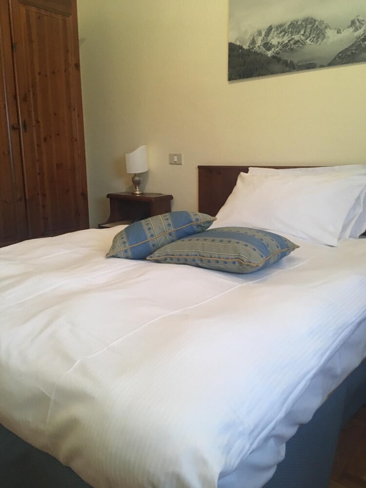 Hotel Belvedere — 4-Star Luxury Hotel in Pieve Di Cadore, Italy