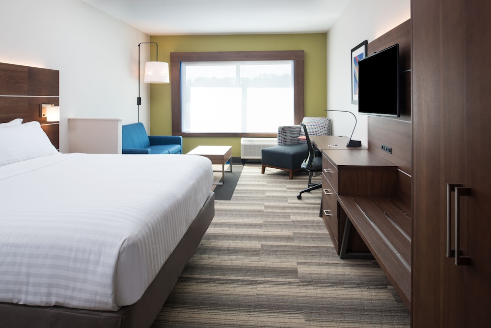 Holiday Inn Express & Suites Ruston an IHG Hotel - photo 5