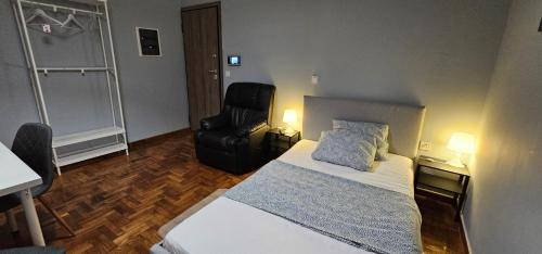 Knezevic Resorts 1 — 4-Star Luxury Hotel in Athens, Greece