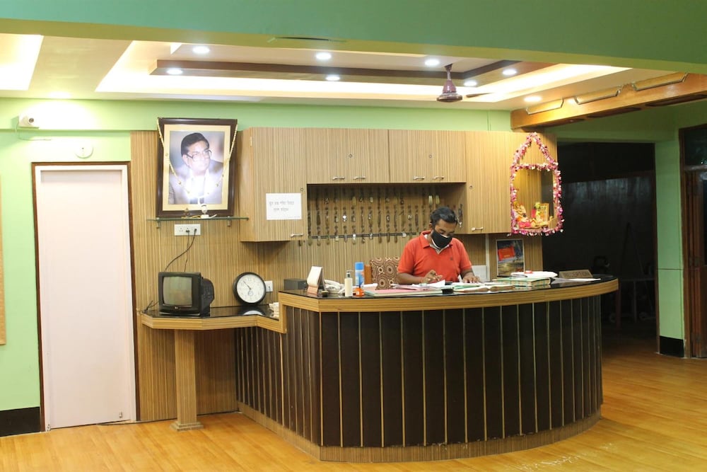 Hotel Deepak — Diamond Harbour — photo 2