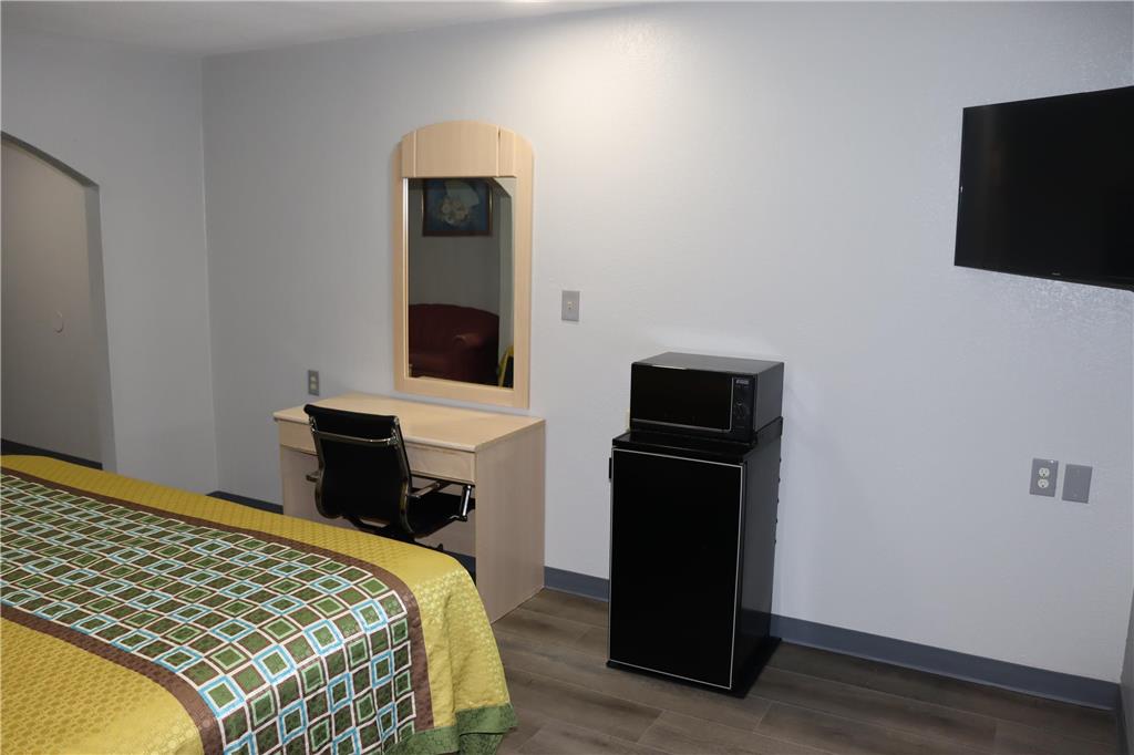Americas Best Value Inn Cabot - photo 11