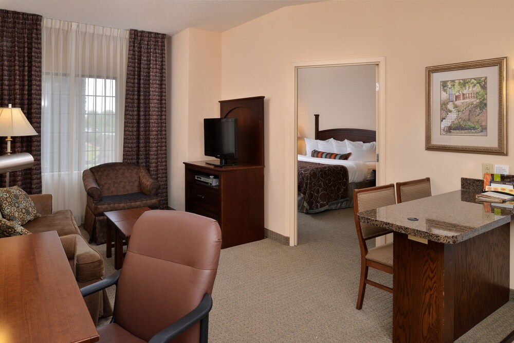 Staybridge Suites Chesapeake by IHG - photo 15