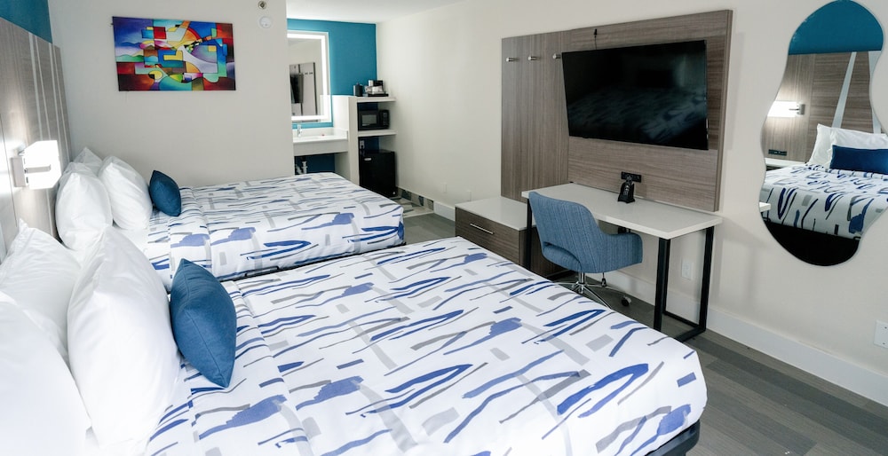Baymont Inn & Suites by Wyndham Chattanooga - photo 12