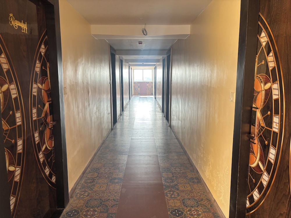 Rajmahal Hotel Resort — Ujjain