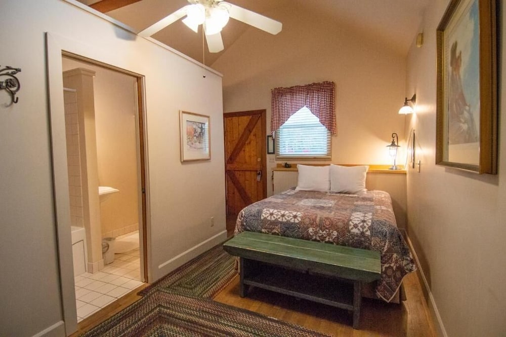 The Swan Hotel - photo 8
