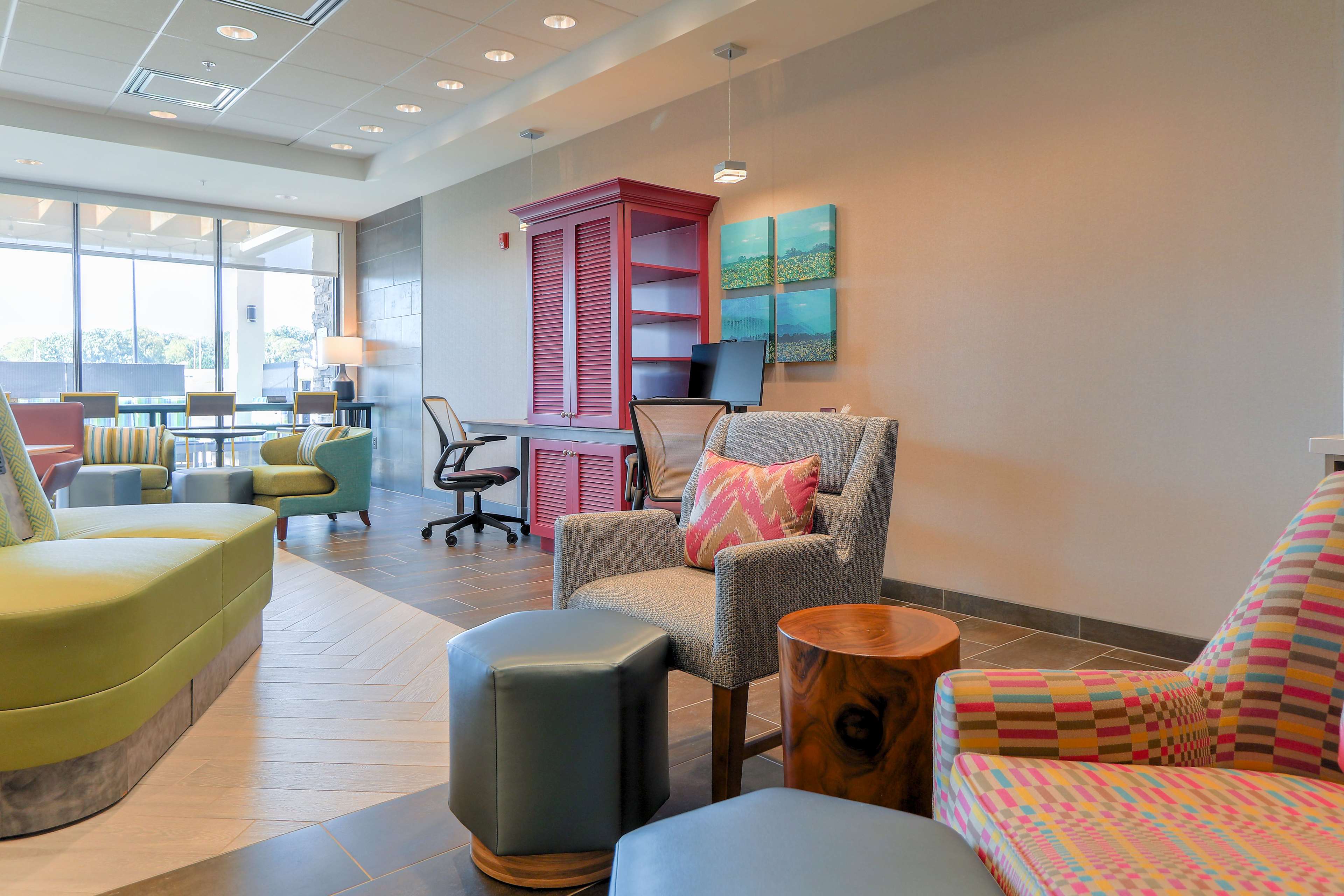 Home2 Suites by Hilton Alcoa Knoxville Airport - photo 21